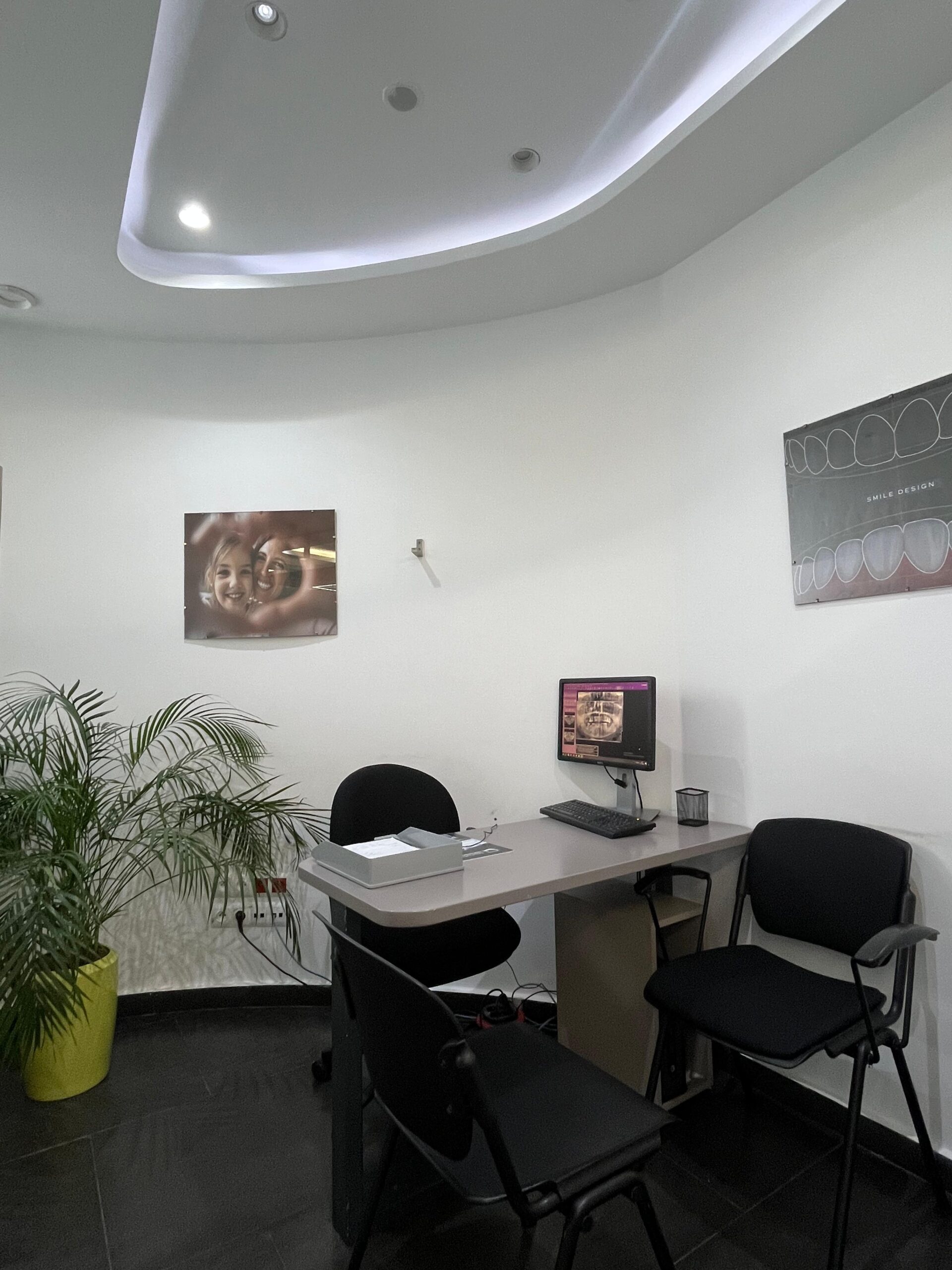 WhatsApp Image 2025-12-12 at 18.13.33 (1)